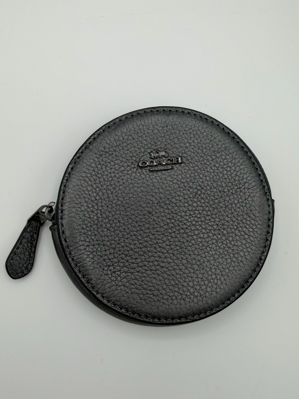 Coach Black Pebbled Leather Round Coin Case Wallet 4”